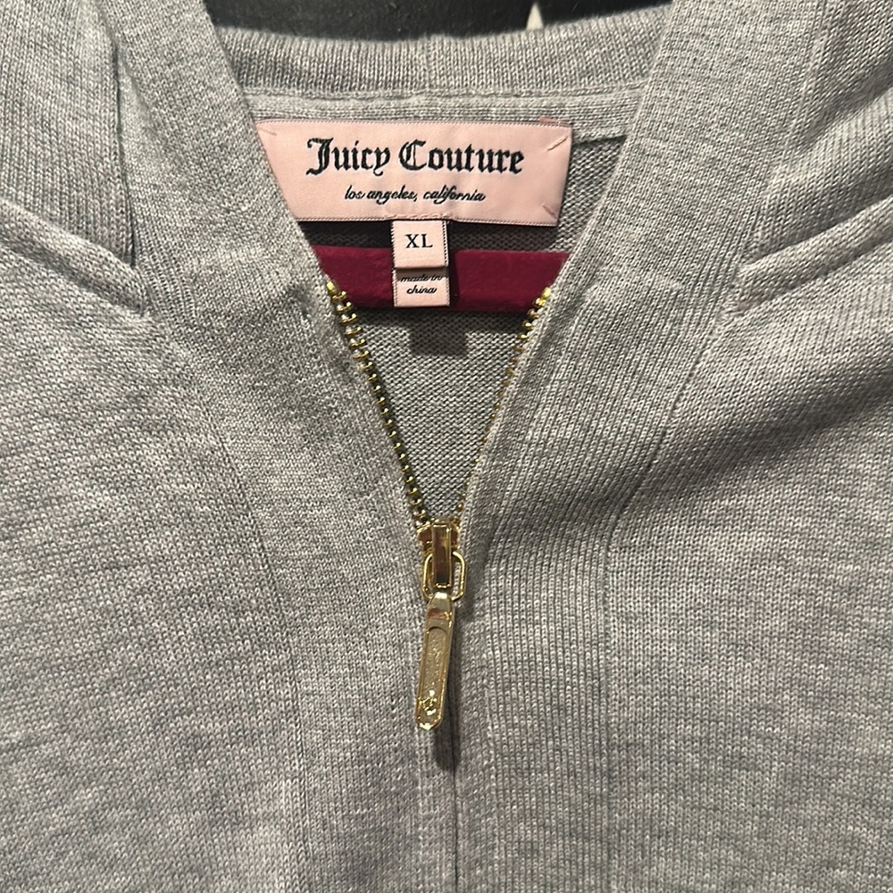 RARE RUFFLE BACK HOODIE - Picture 5 of 9